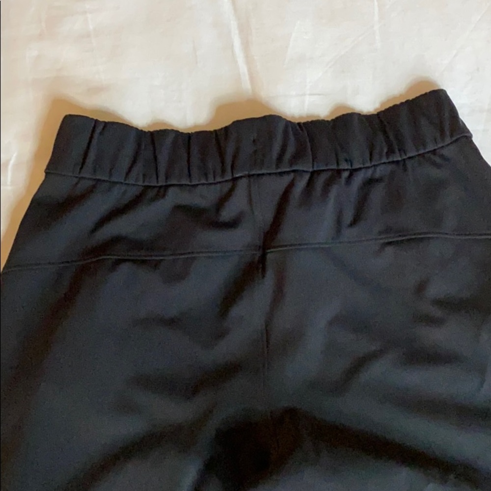 lululemon pant - Picture 4 of 5